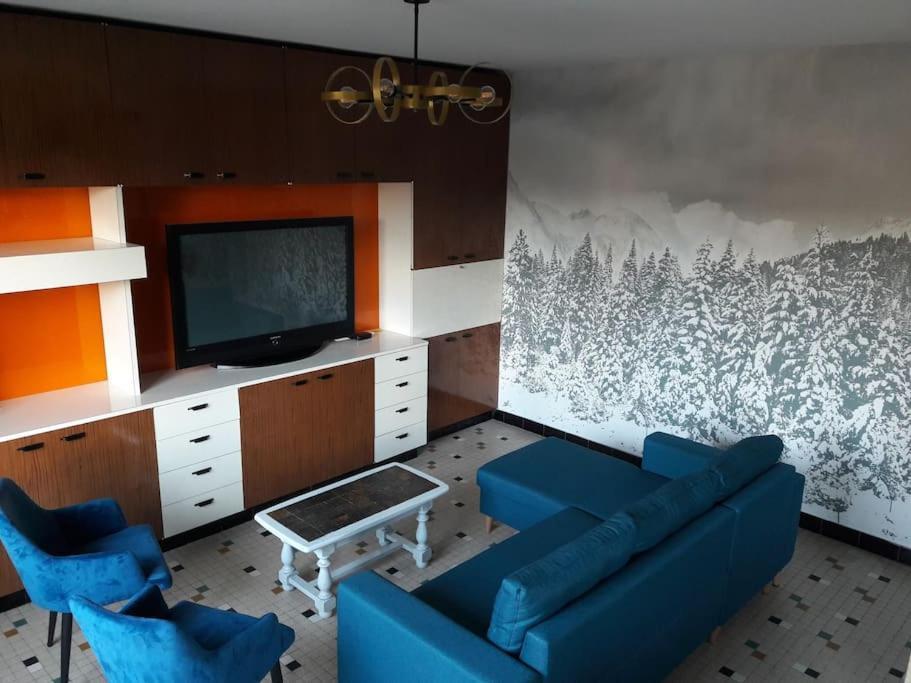 Maison L'Hostal Saura Y Roja Andelat Buitenkant foto