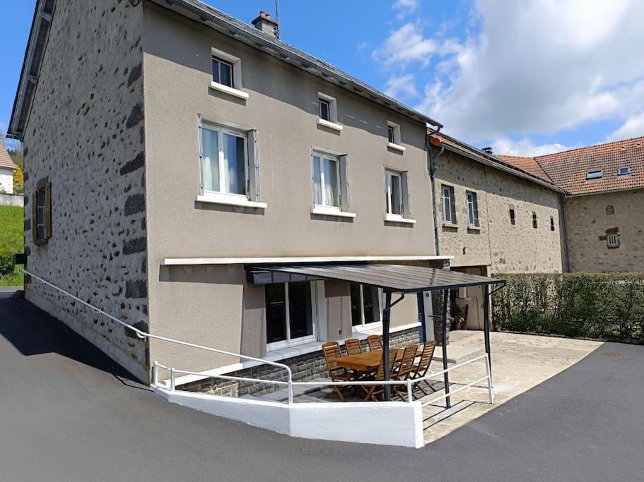 Maison L'Hostal Saura Y Roja Andelat Buitenkant foto